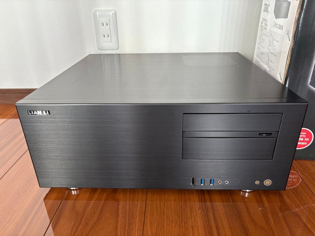 LIAN LI PC-C60B HTPC ホームシアター用　オーディオ用