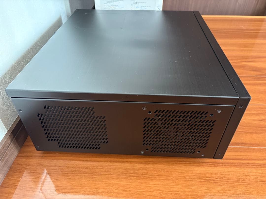 LIAN LI PC-C60B HTPC ホームシアター用　オーディオ用