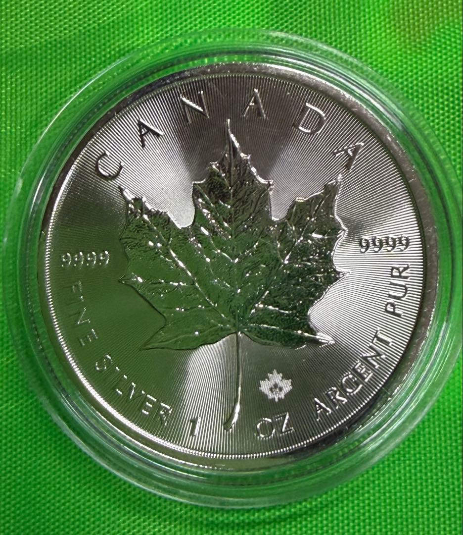 特価カナダ 2025年 チャールズ3世 銀貨 5ドル　クリアケース付き保証書付
