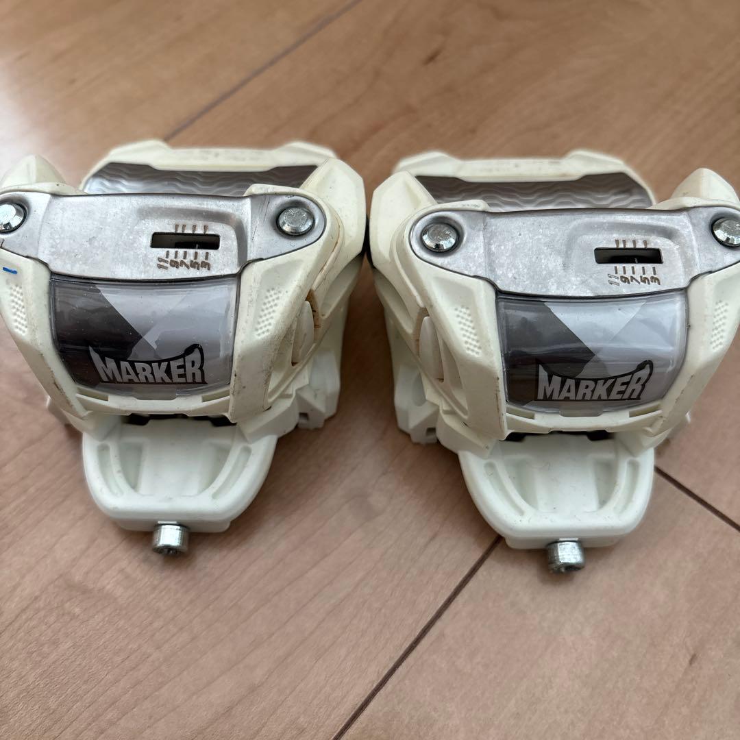 MARKER SQUIRE ビンディング ホワイト 取り付けプレート付き