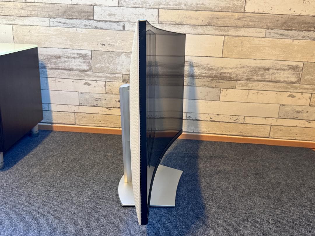 Dell 31.55インチ 曲面モニター　S3222HS