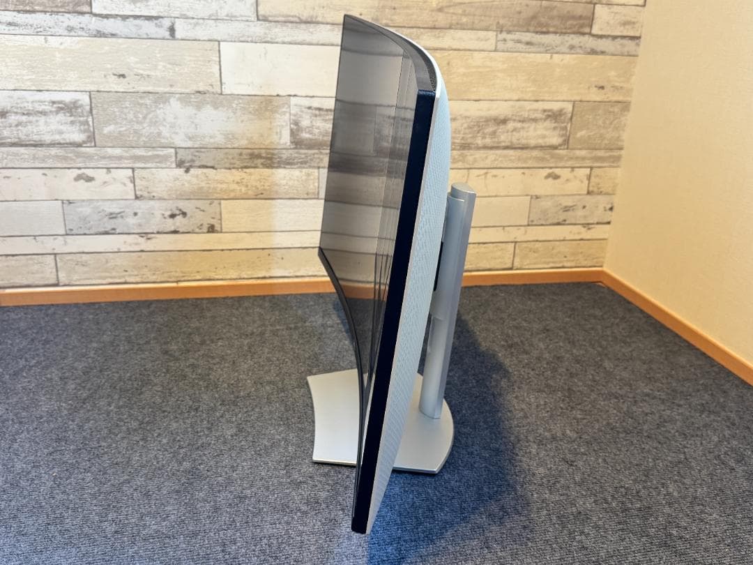 Dell 31.55インチ 曲面モニター　S3222HS