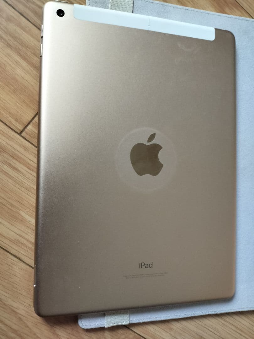 Apple iPad 第5世代セルラーMPG42J/A ゴールド バッテリー良好