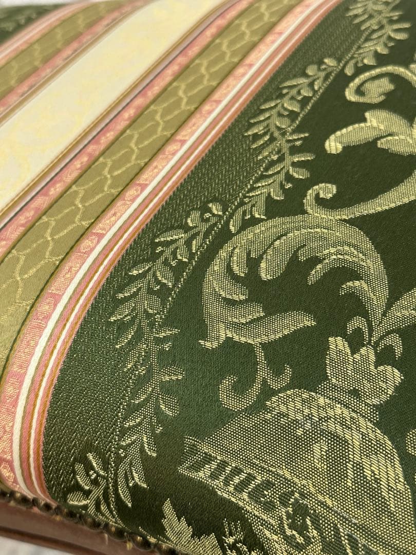 ⭐️【全国送料無料】3万円　スツール　椅子　腰掛け　猫脚　ヨーロピアン　オットマン