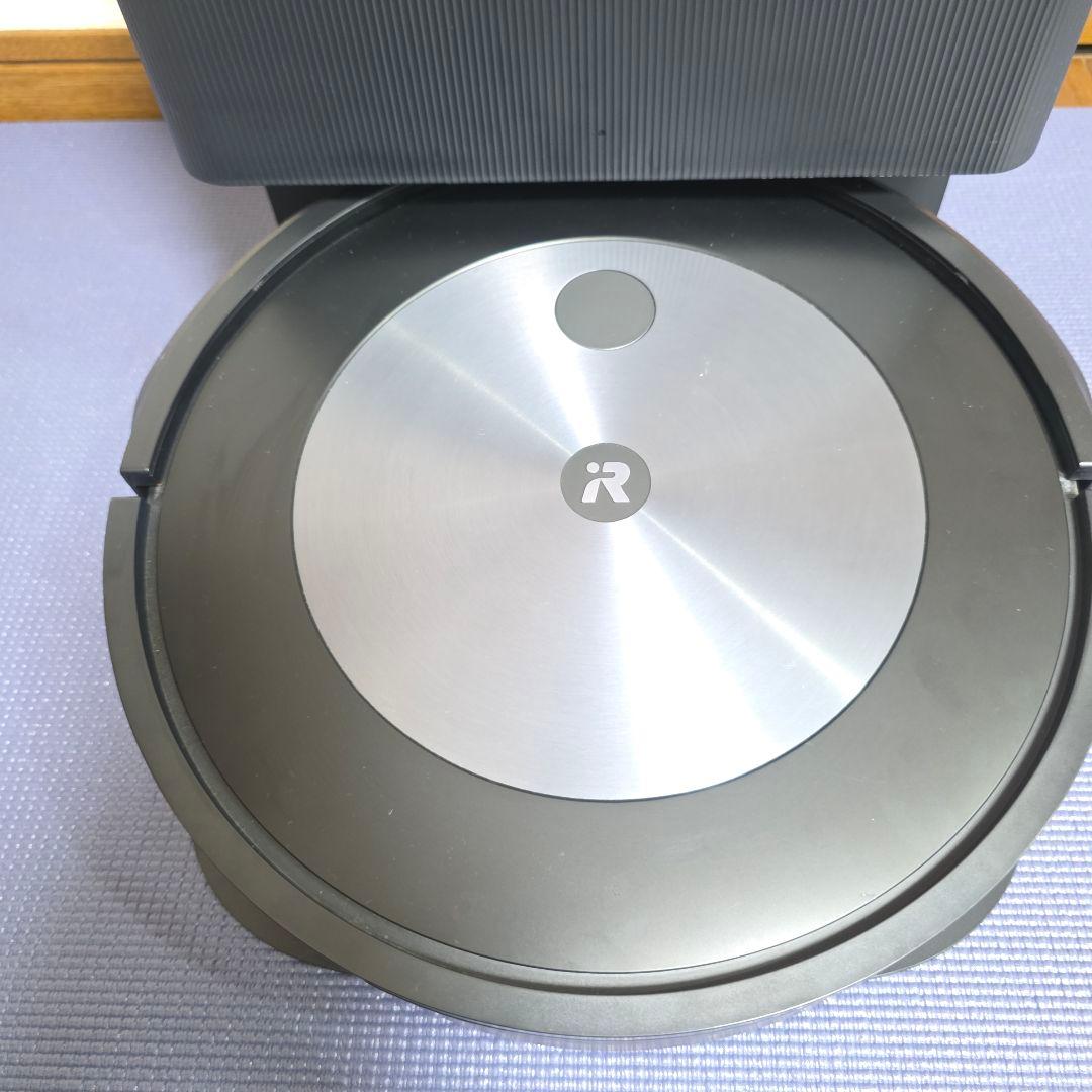 373】動作品 iRobot ルンバ j7+ ロボット掃除機本体 クリーンベース