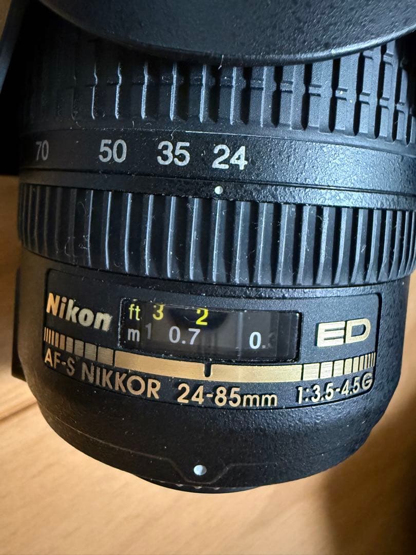 Nikon F5 一眼レフカメラ フラッシュ付き