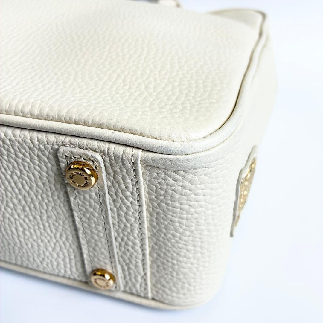 【美品】ADMJ　シボ革　ボストン トートバッグ　アイボリー　ゴールド金具