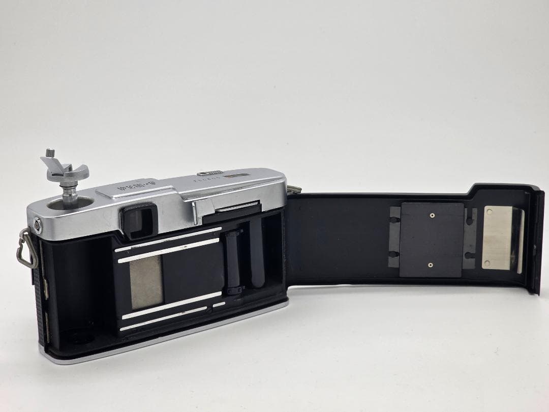 OLYMPUS PEN F ハーフサイズ D.Zuiko 38mm F2.8