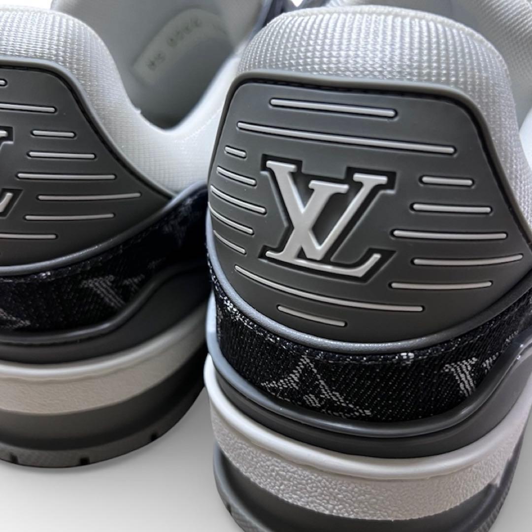 【美品】Louis Vuitton ルイヴィトン トレーナー モノグラム グレー