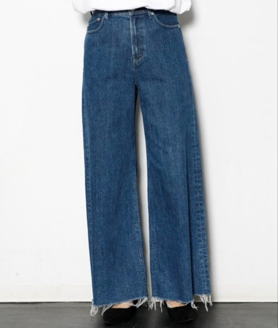 ともちゃんさん専用*【美品】YANUKワイドフレア カットオフ アメリカンブルー