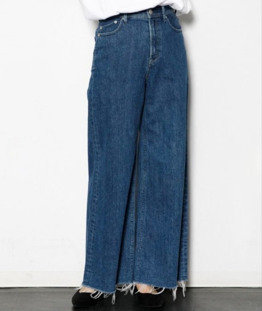 ともちゃんさん専用*【美品】YANUKワイドフレア カットオフ アメリカンブルー