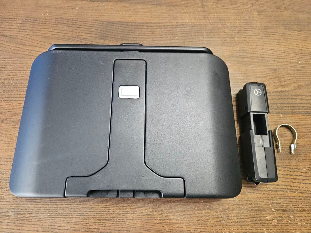 メルセデスベンツ　コンフォートシステム　テーブル、ベースメントセット