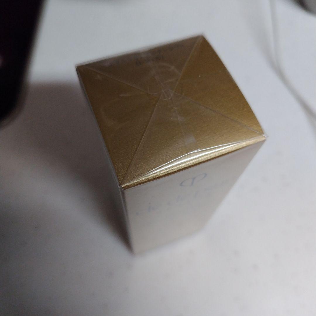 クレ・ド・ポー　エマルションアンタンシヴn 125mL