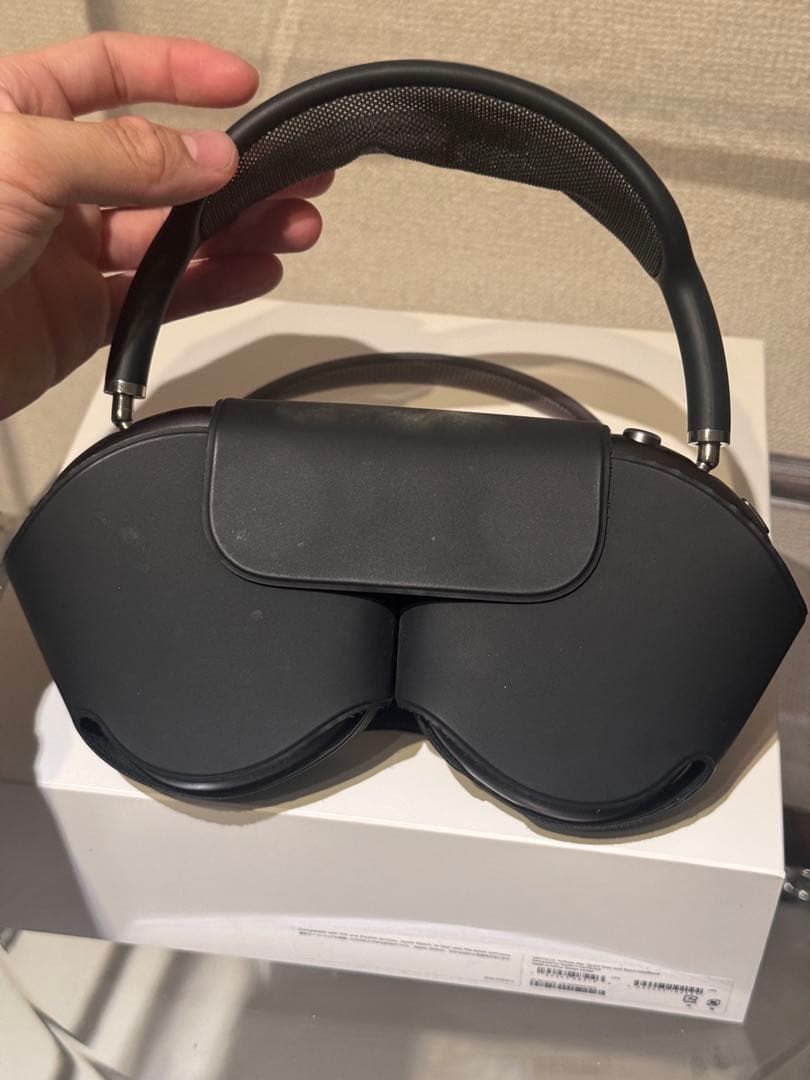 AirPods Max Apple ヘッドホン