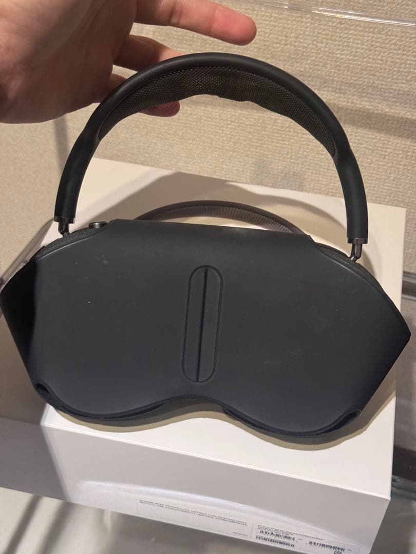 AirPods Max Apple ヘッドホン