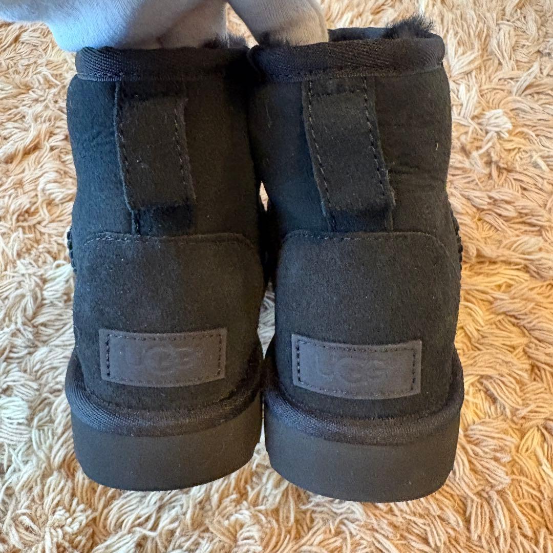 【未使用】UGG アグ ムートンブーツ レディース レザー 22cm ブラック
