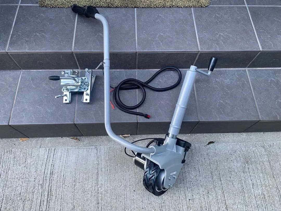 S*i様 トレーラー用電動ジョッキーホイール（稼働確認のみ未使用）