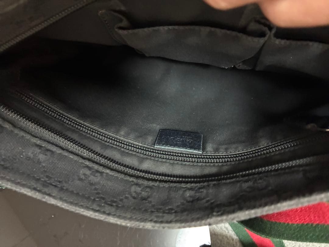 GUCCIグッチGGキャンバスBK ショルダーバッグ斜めがけ 保存袋付