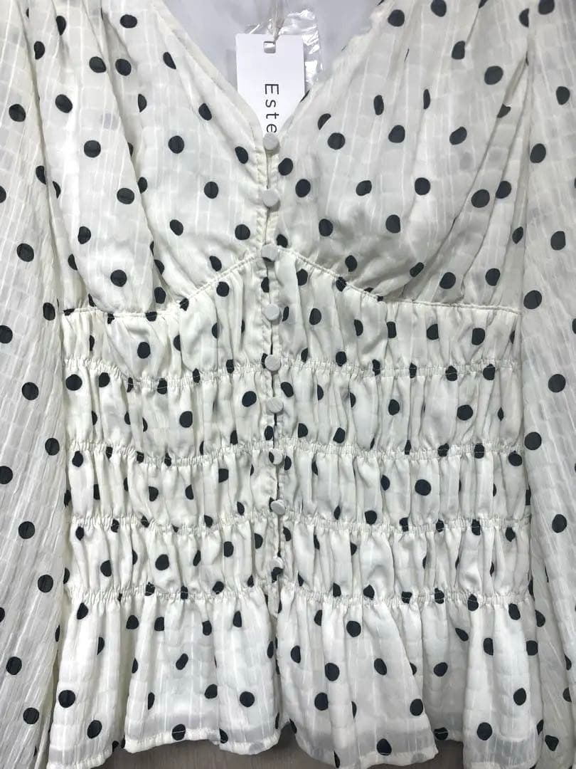 新品未使用Estella.K LuanaBlouse VネックシャーリングBL