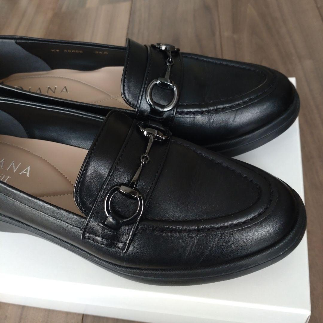 DIANA ブラックローファー