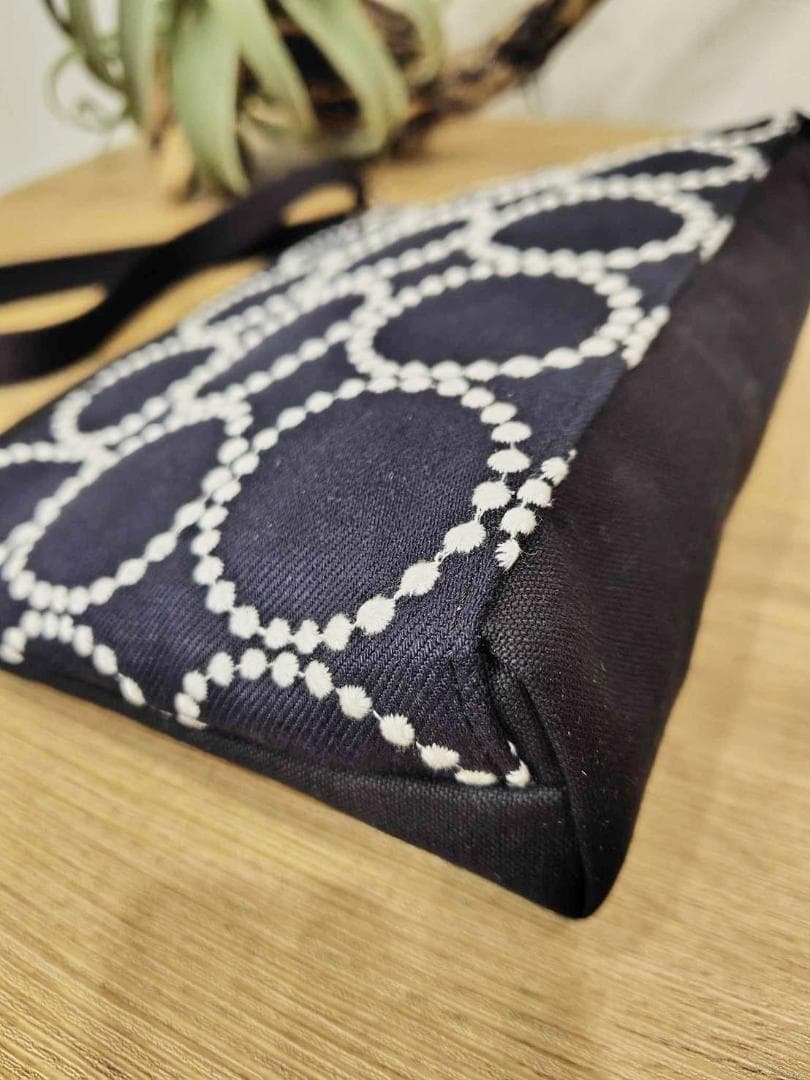 【2点おまとめ】ミナペルホネン/2025タンバリンネイビー×白/サコッシュ