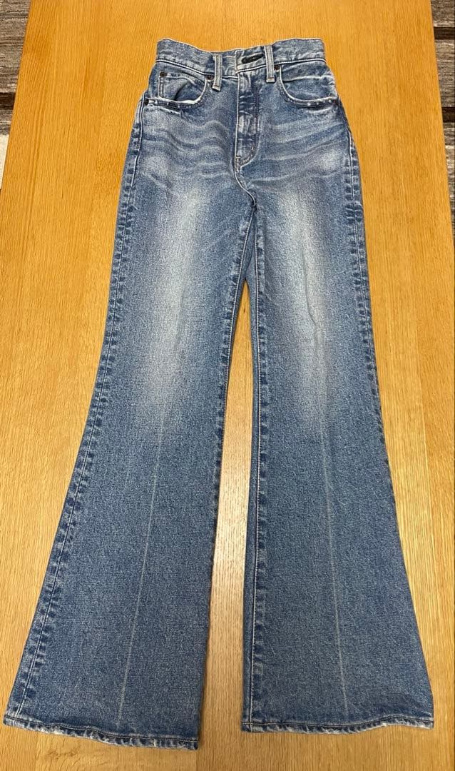 MOUSSY MVS FLARE 23ライトブルー