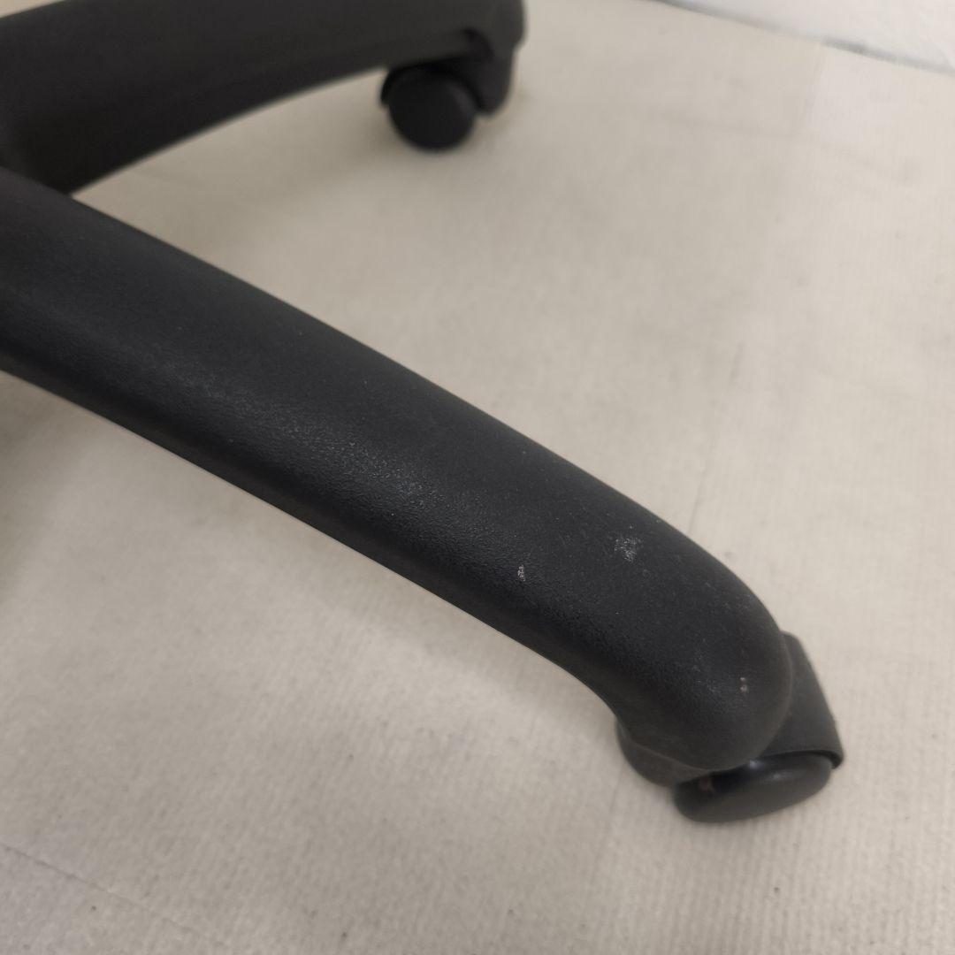 Ayur Chair(アーユルチェアー)オクトパス レッド