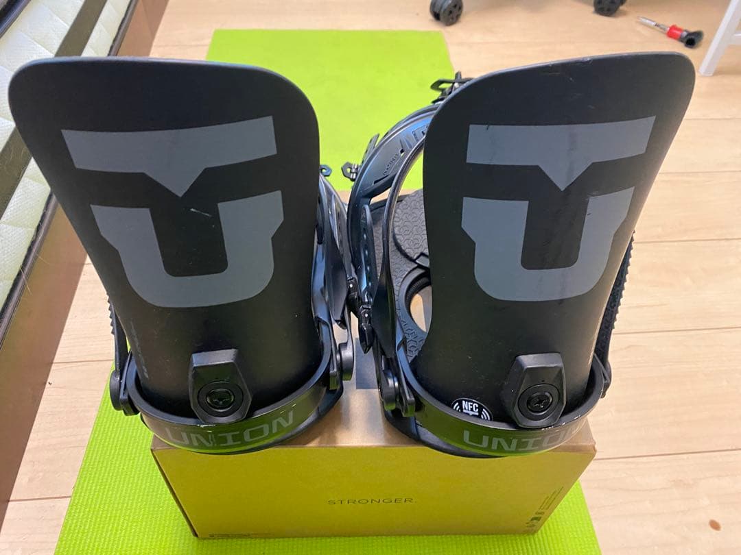 UNION STRATA ビンディング ブラック M24-25