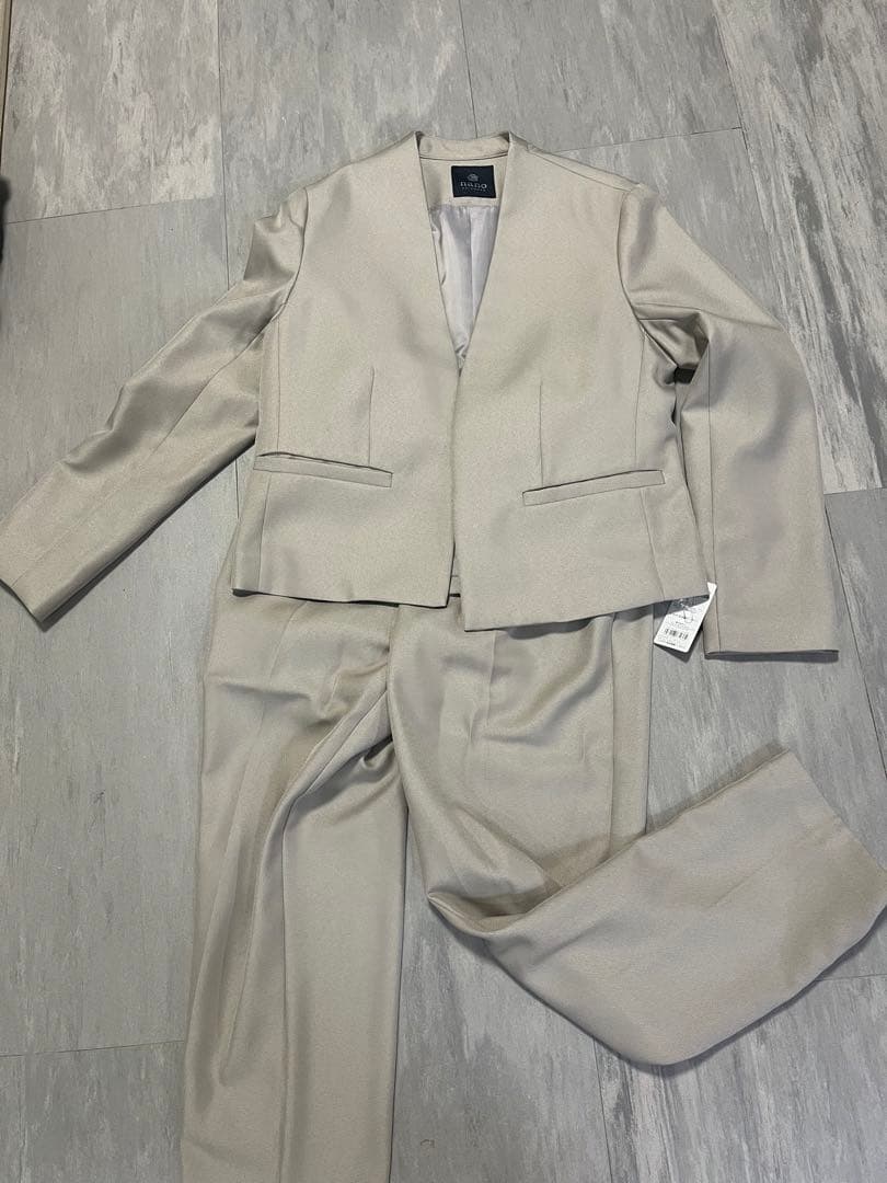 ナノユニバース　ノーカラージャケット　パンツ　セットアップ