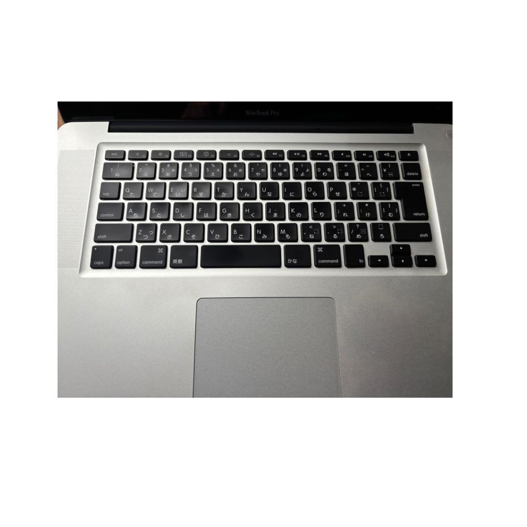 【コウ】MacBook Pro 15インチ Mid 2011