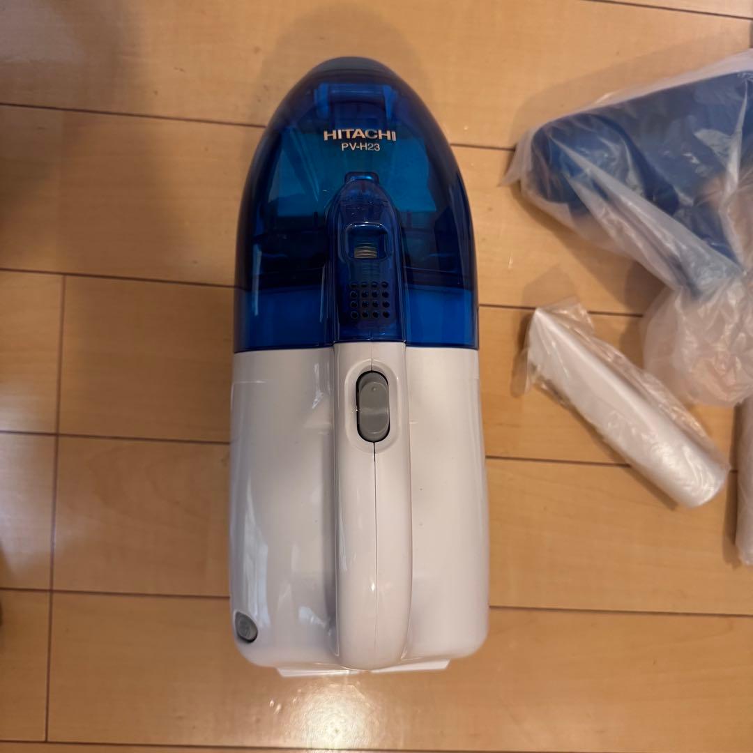 【極美品】HITACHI ハンディクリーナー PV-H23 こまめちゃん
