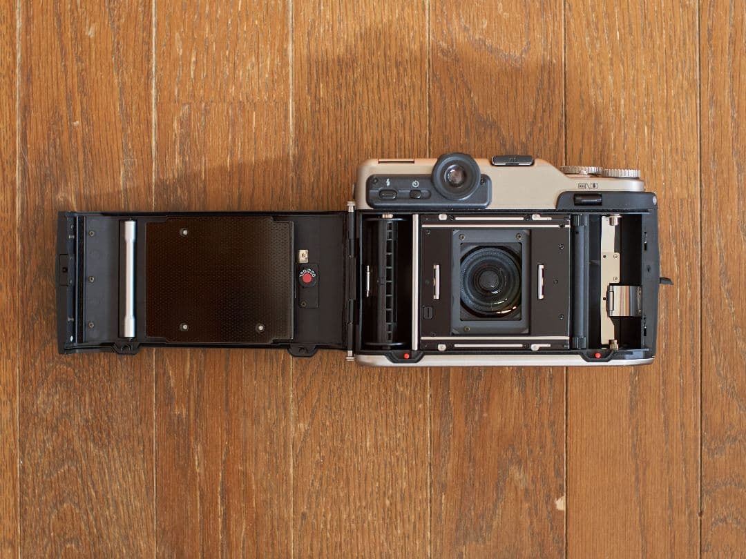 FUJIFILM GA645Zi Professional 中判フィルムカメラ