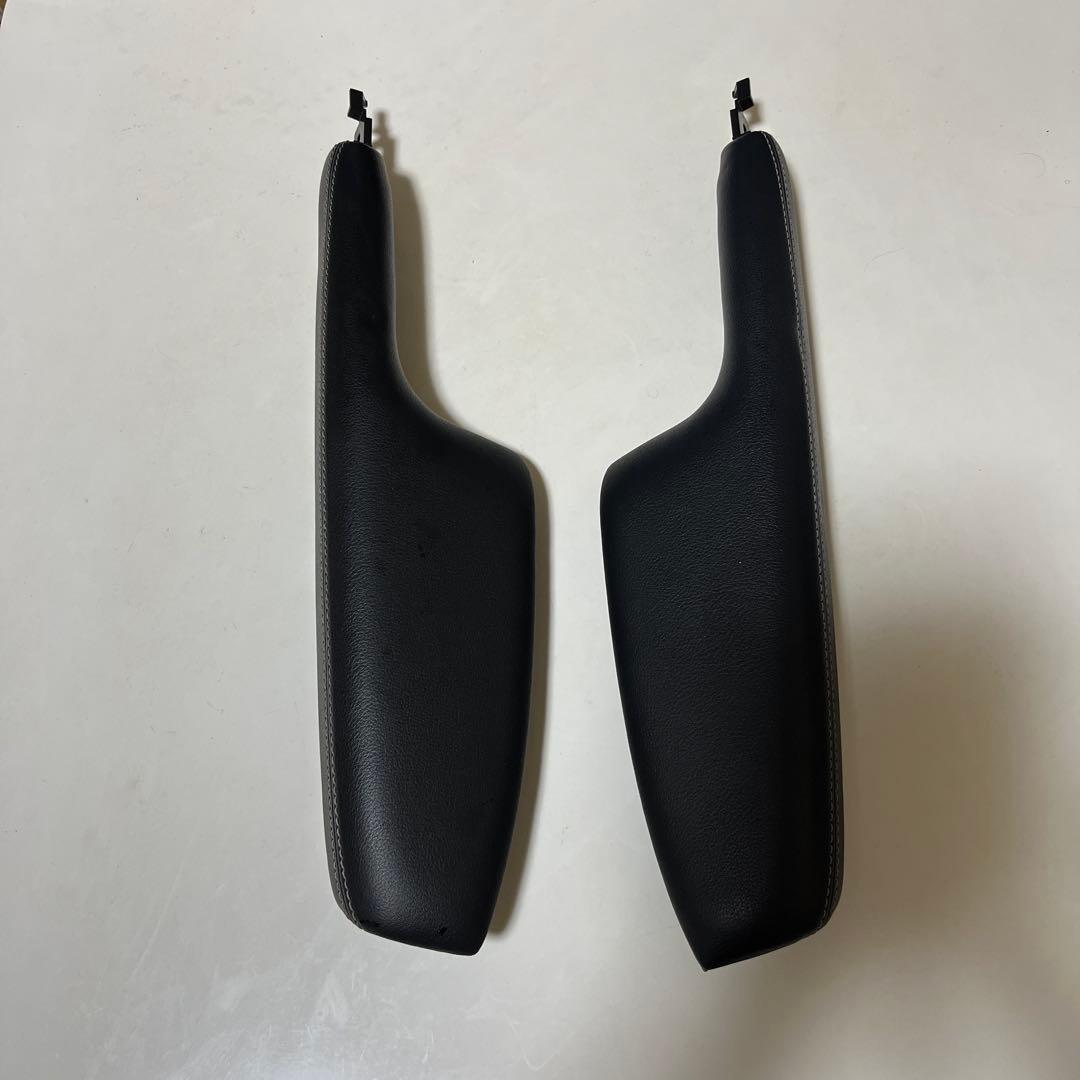 トヨタライズ/ダイハツロッキーフルラッピングドアアームレスト