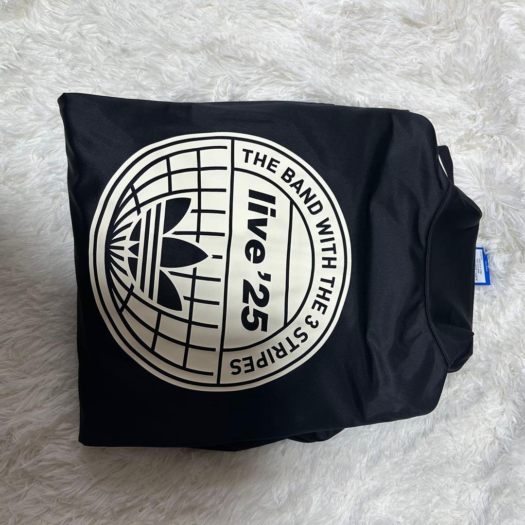 アディダス　x OASIS ツアー ファイヤーバード トラックトップ 2XL