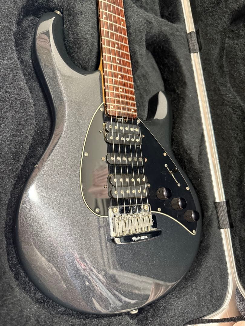 MUSIC MAN Silhouette HSH 2009年製 piezo付き