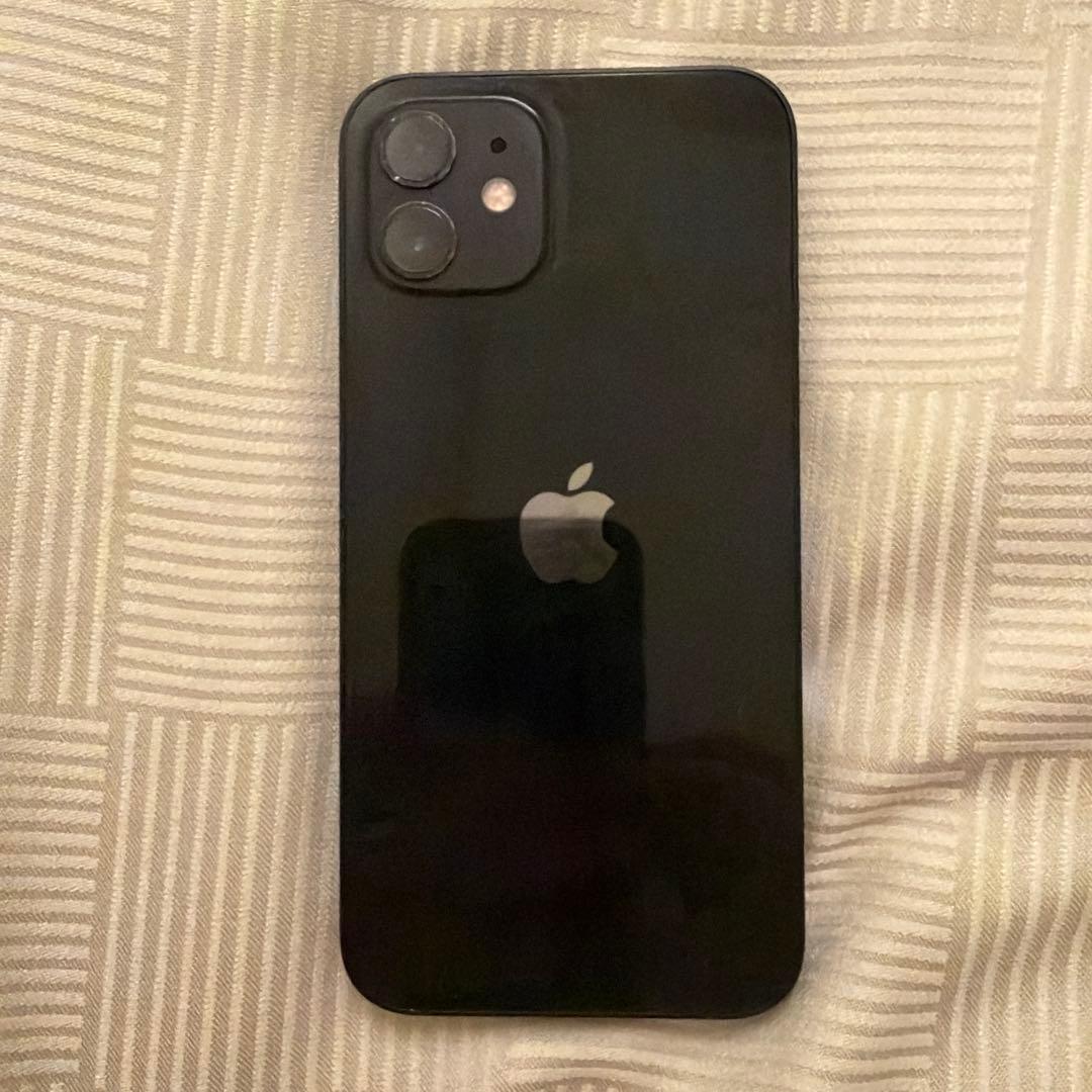 iPhone 12 256GB ブラック 本体