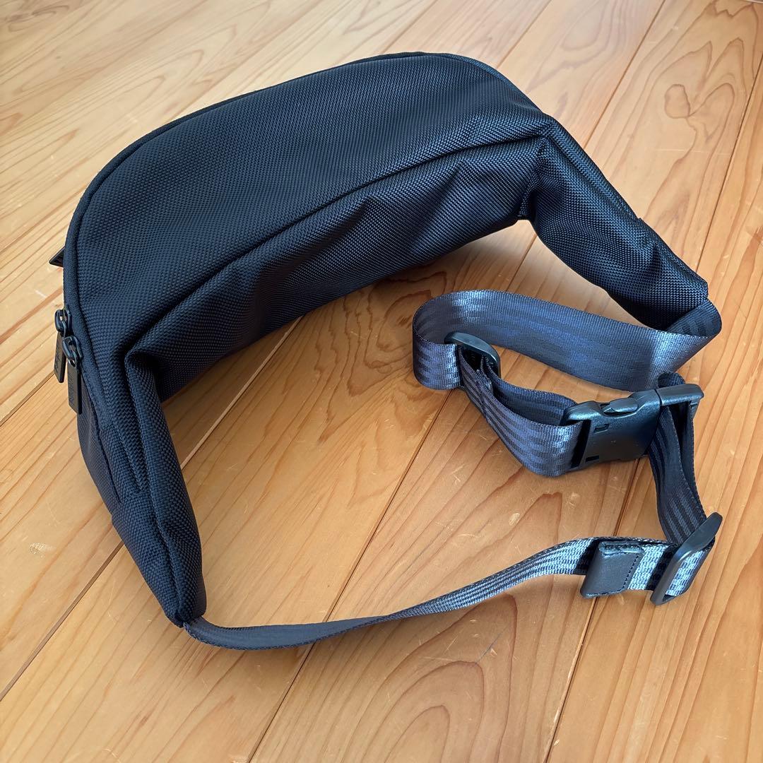 マンハッタンポーテージ　ブラックレーベル　ボディバッグ　ウエストポーチ