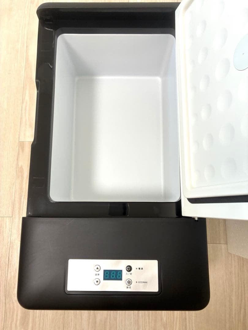 【新品未使用】ベルソス 車載対応 ポータブル冷凍冷蔵庫15L VS-CB015