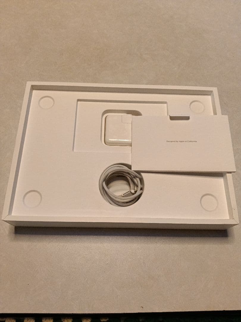 MacBook Air M3 MRXQ3J/A 8GB 256GB 13インチ