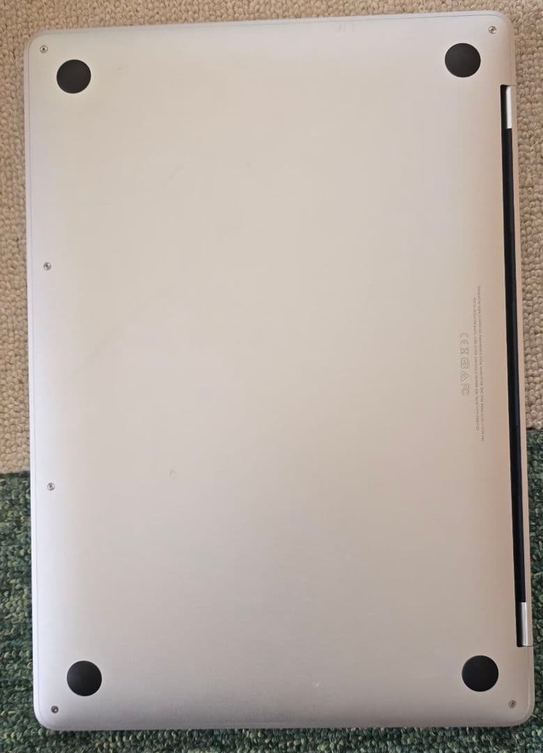 MacBook Pro 13.3インチ 2017年モデル