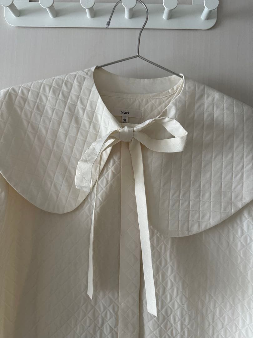 Yori アイボリー キルティングシャツ　ヨリ　38