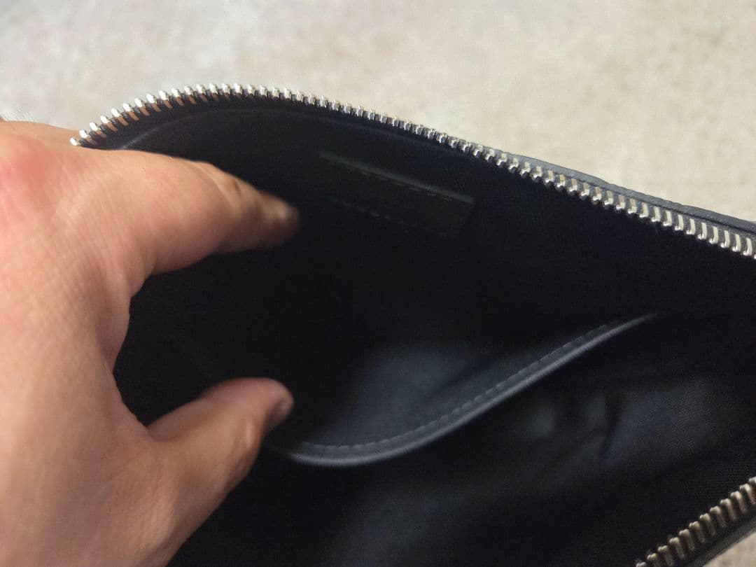 ルイヴィトンメッセンジャーバック