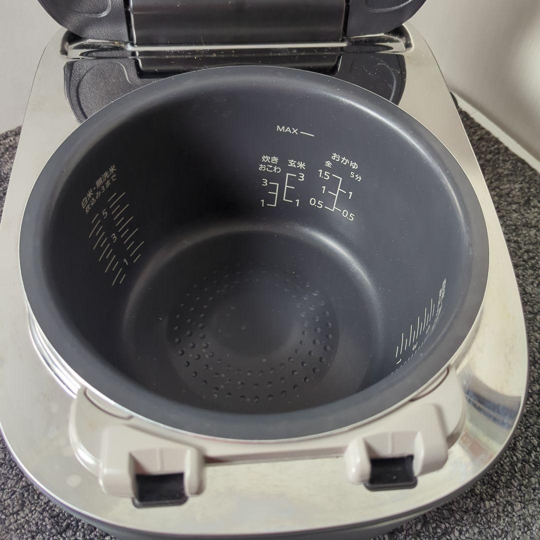 24年製Panasonic圧力 IH ジャー炊飯器 SR-M10B