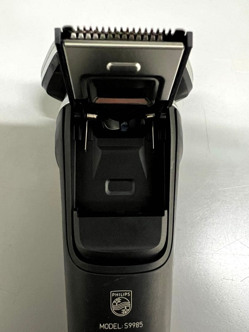 Philips Shaver series 9000 S9985 展示品未使用