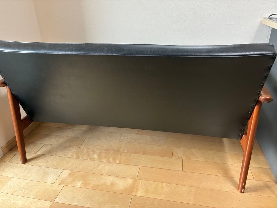 カリモク60 Kチェアー　2シーター