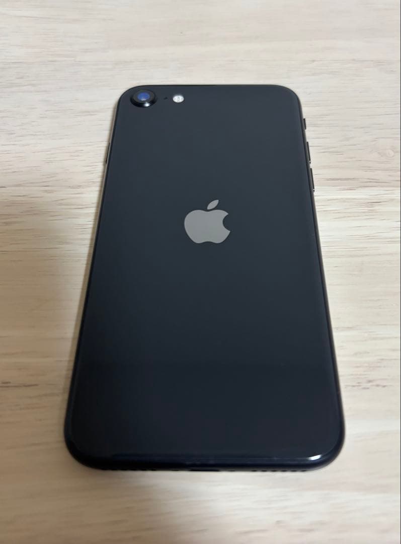 Apple iPhone SE 第2世代 64GB ブラック