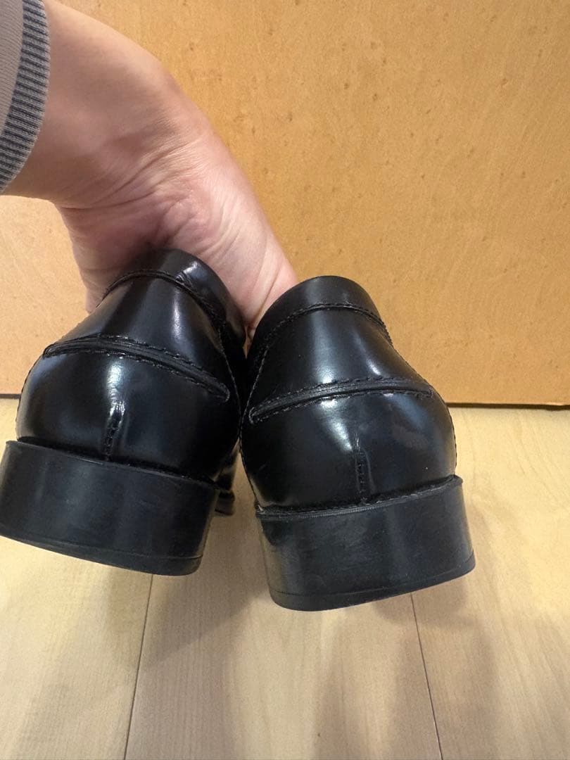 TOD'S ブラック タッセルローファー　38