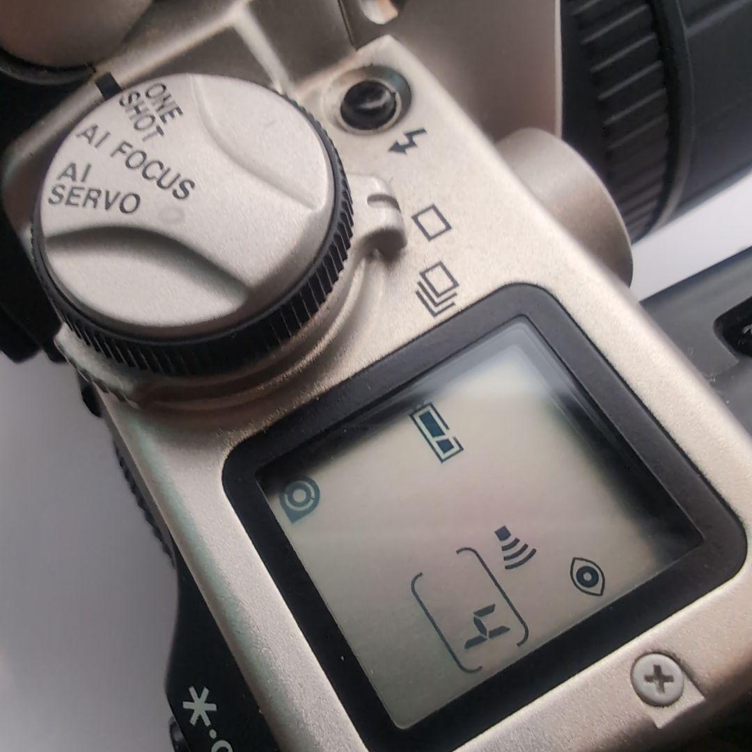 キャノン　EOS55 レンズ2本 フラッシュ付き