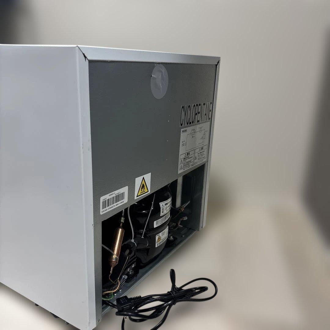 【送料無料】 comfee 45L冷蔵庫 RCD45WH 2023年製 動作確認