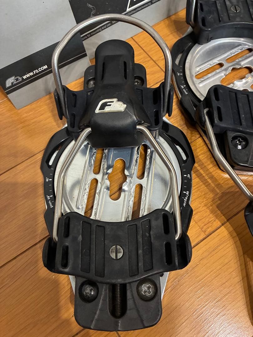 呼*子様 F2 Race Titanium アルペン用プレートビンディング　Mサ